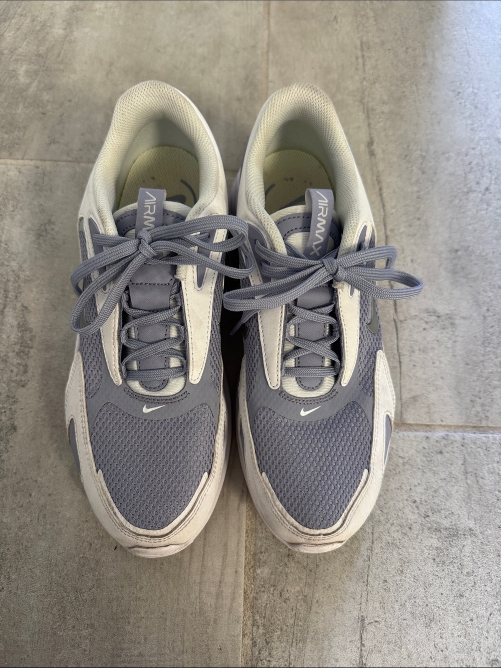 Nike Air Max Bolt Women’s Indigo Haze/White Athletic Sneakers size 10